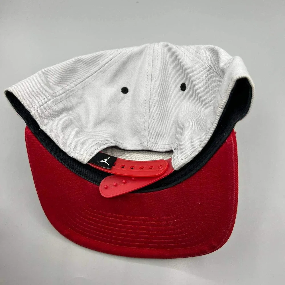 Air‎ Jordan Hat Men Red Gray Embroidered Jumpman Snap Back Cap